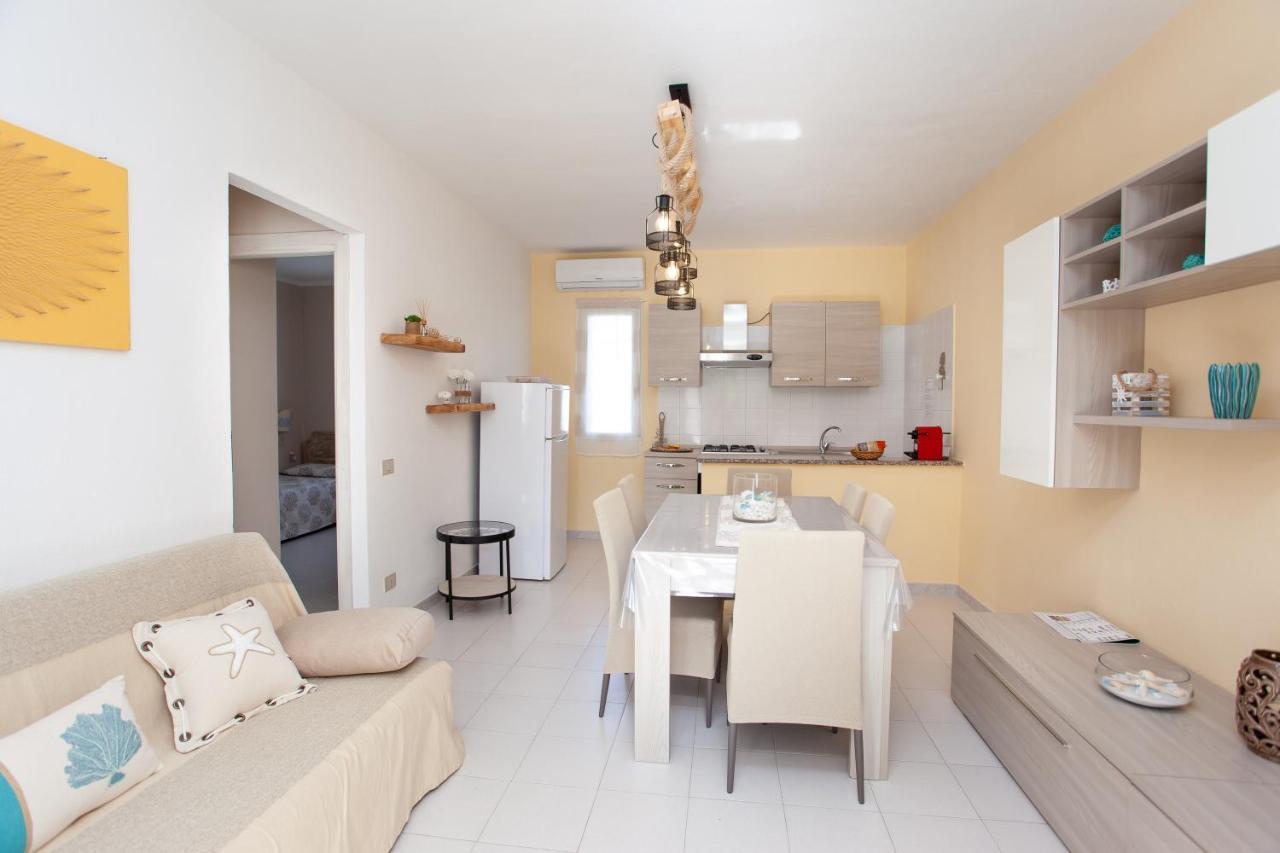Appartamento Brezza Marina Budoni Buitenkant foto