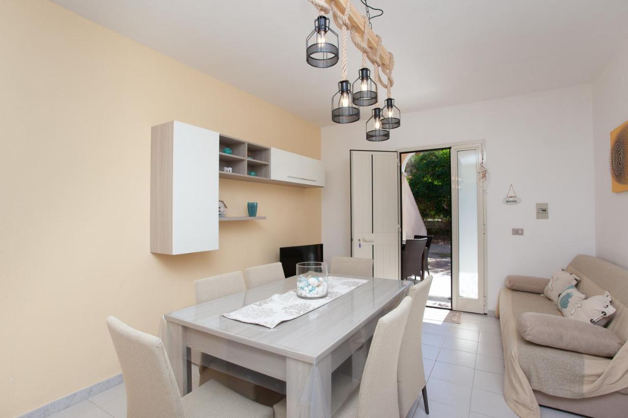 Appartamento Brezza Marina Budoni Buitenkant foto